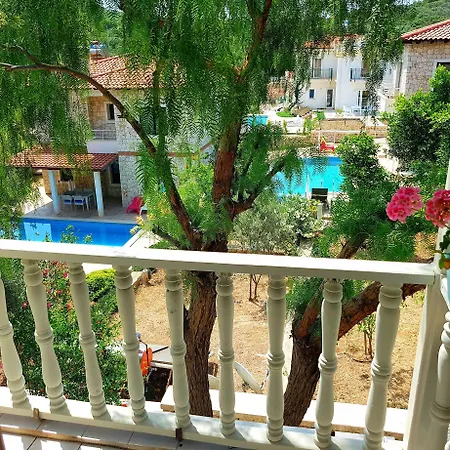 Club Antiphellos Hotel 2*